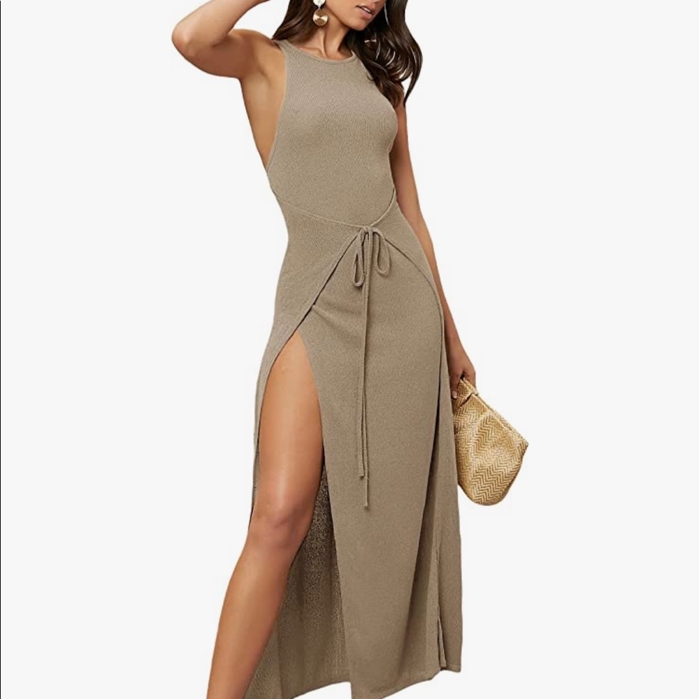 Maxi dress- tie waist side split